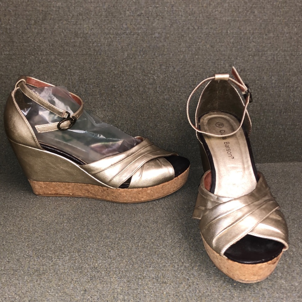 Clara Barson Platform Sandals, Size 9 (39)